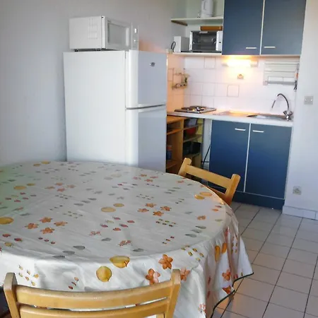 Apartment Les Roches Bleues-1 By Interhome